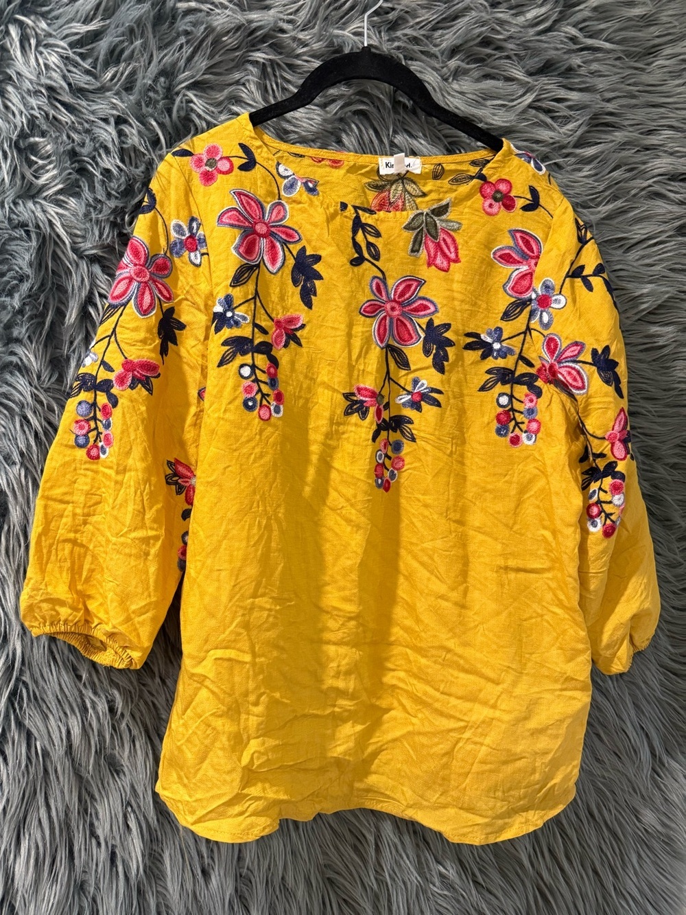 Kindred Blouse - Size Petite Medium - Color: Yellow